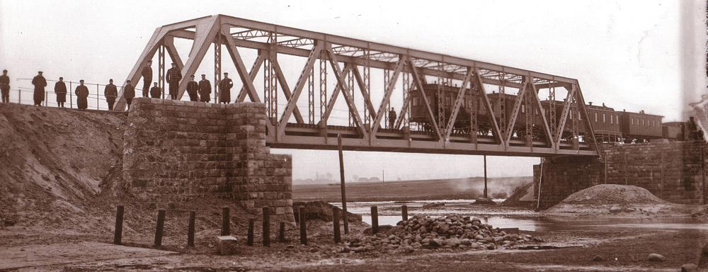 Most na Bystrzycy z okresu końca budowy linii Łuków - Lublin