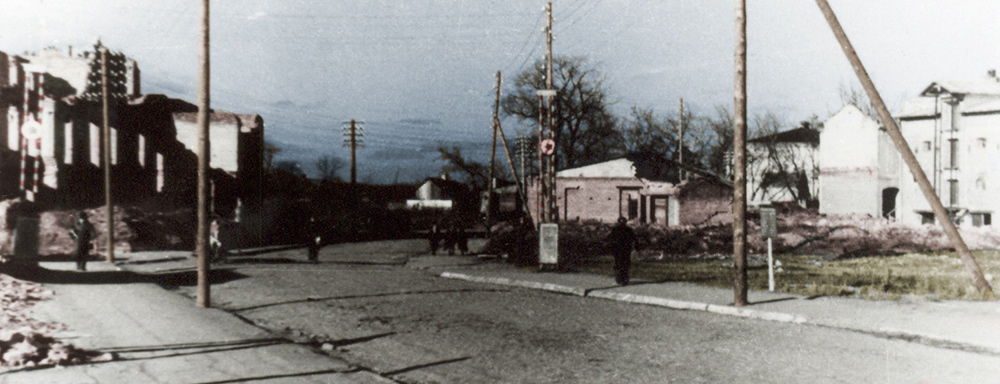 Jeszcze długo po wojnie, centrum Łukowa przypominało o tragedii lipca 1944 r.